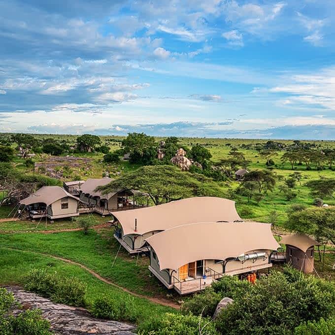 Luxury safari lodge in the Serengeti